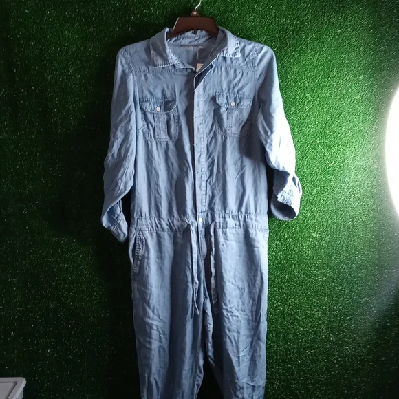 Soho New York & Company jumpsuit - Picture 2 of 4